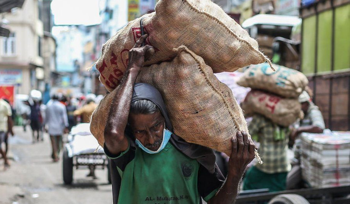 Sri Lanka gives government workers extra day off a week